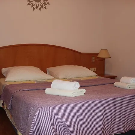 Dada בית הארחה