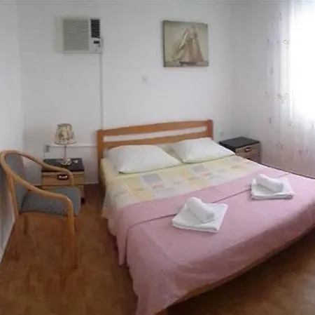 Dada Konukevi 3*