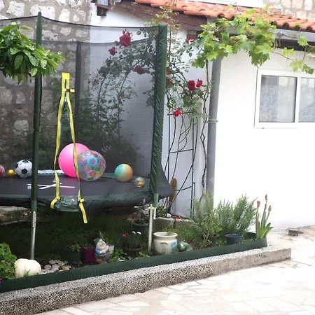 Dada ドゥブロブニク