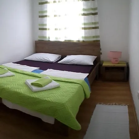 Guest house Dada 3*